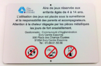 Impression numérique stratifiée pour signalétique d'aire de jeux.
